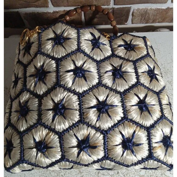 Vintage Straw Woven Blue Star Handbag - Picture 10 of 12